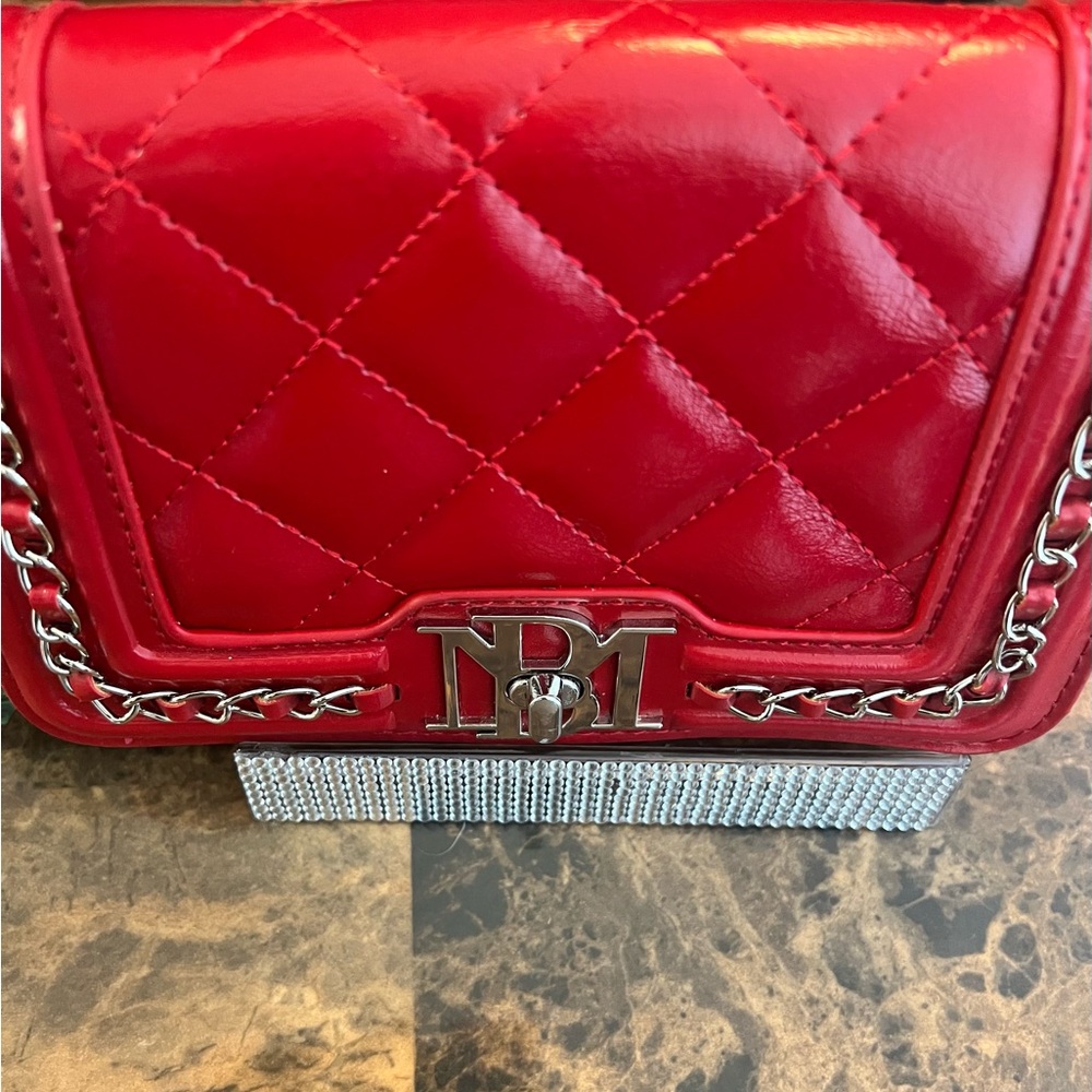 NWT Red Badgley Mischka Quilted Chain Shoulder Bag - Picture 2 of 11
